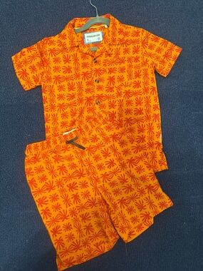 Sovereign Code Orange and Red Geometric Boys Matching Short Set